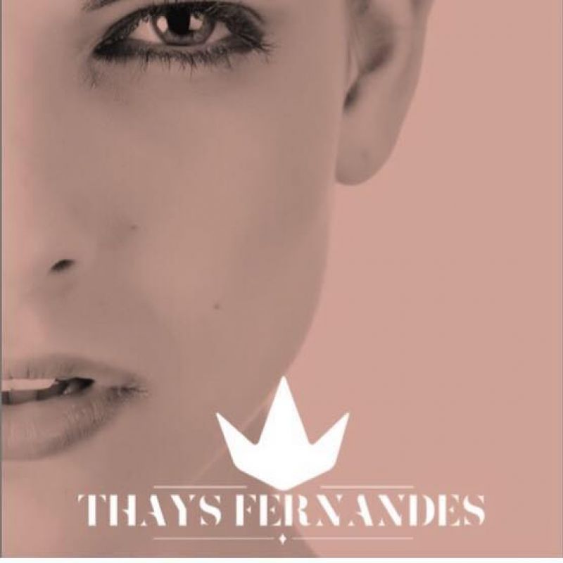 Thays Fernandes Makeup & hairstyle